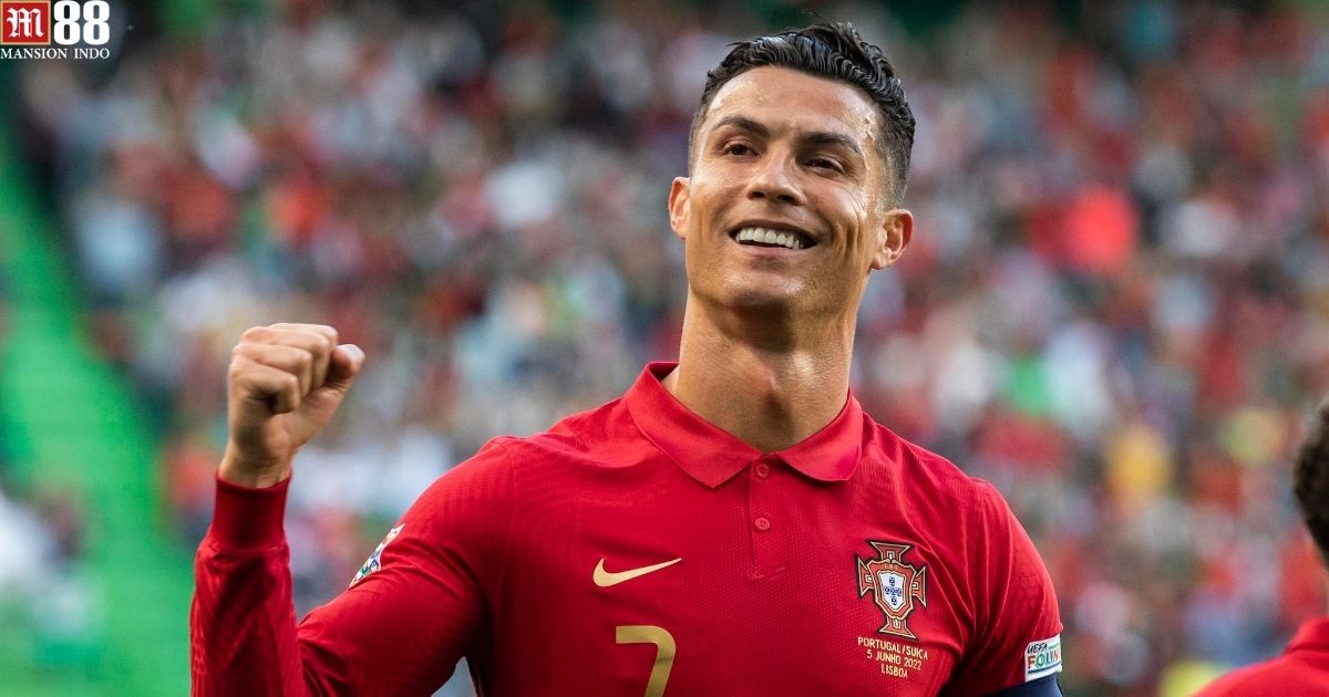 Kleberson: Cristiano Ronaldo Will Not Stop Before Winning the World Cup